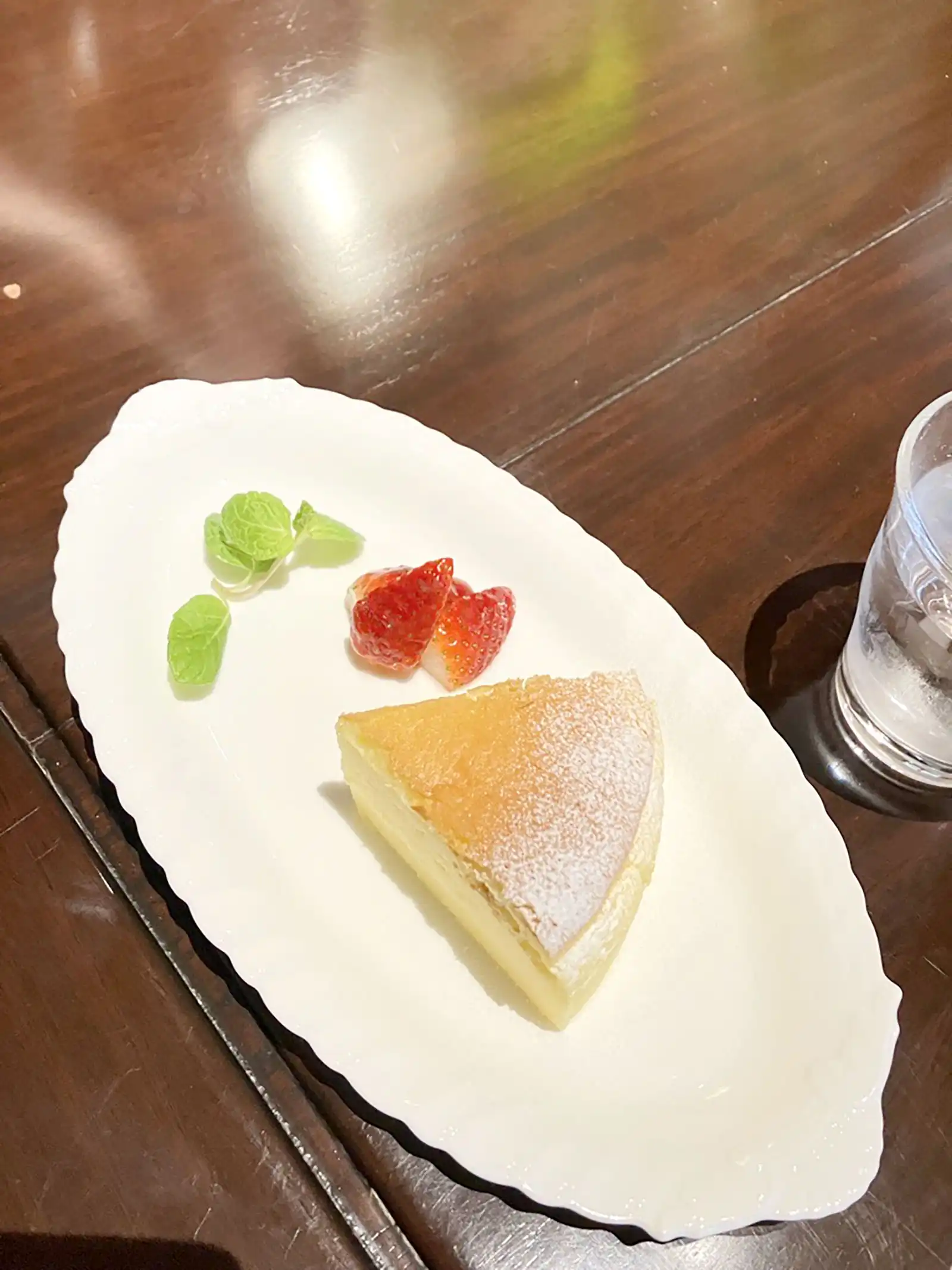 20250121外出プログラム「縁側カフェ」チーズケーキ写真